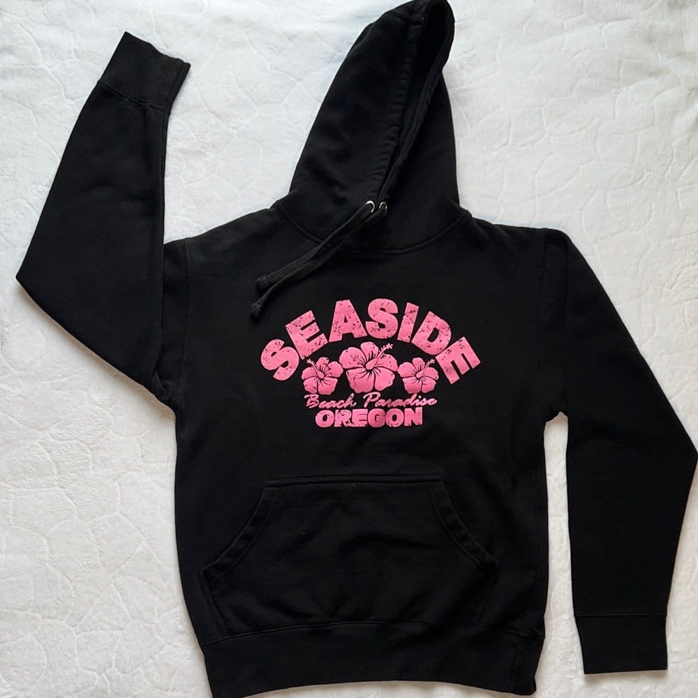 Seaside Oregon Black Hoodie Pink Floral 🌸 Pullover Sweatshirt Hoodie SZ S